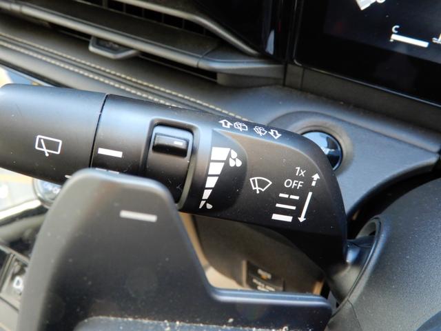 セレナ ハイウェイスターＶ　４ＷＤ　後席フリップモニター　メーカーナビ１３．２インチ　アラウンドビューモニター　プロパイロット　電子パーキング　両側パワースライド　ＬＥＤヘッド　シートヒーター　ＥＴＣ　ドライブレコーダー（34枚目）