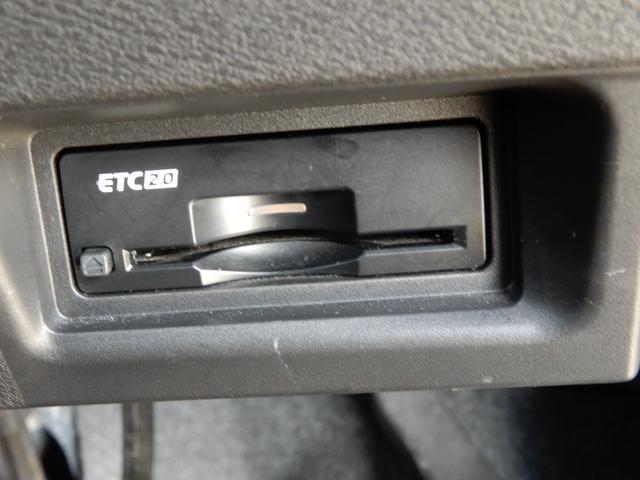 セレナ ハイウェイスターＶ　４ＷＤ　後席フリップモニター　メーカーナビ１３．２インチ　アラウンドビューモニター　プロパイロット　電子パーキング　両側パワースライド　ＬＥＤヘッド　シートヒーター　ＥＴＣ　ドライブレコーダー（36枚目）