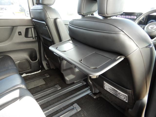 セレナ ハイウェイスターＶ　４ＷＤ　後席フリップモニター　メーカーナビ１３．２インチ　アラウンドビューモニター　プロパイロット　電子パーキング　両側パワースライド　ＬＥＤヘッド　シートヒーター　ＥＴＣ　ドライブレコーダー（45枚目）