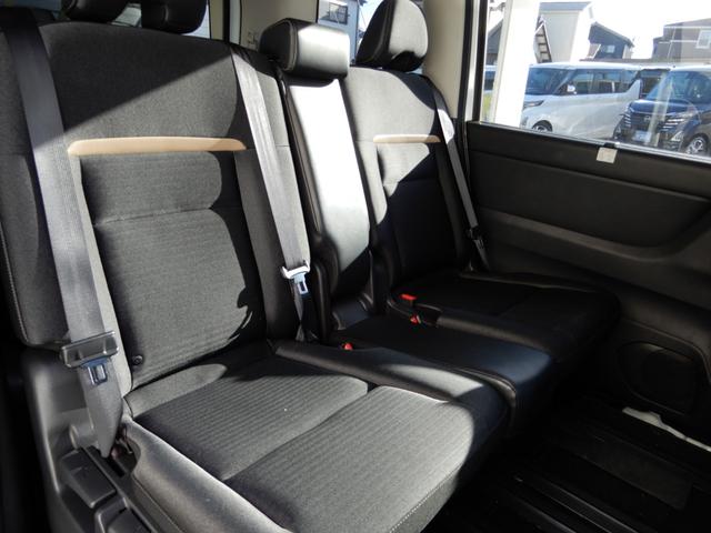 セレナ ハイウェイスターＶ　４ＷＤ　後席フリップモニター　メーカーナビ１３．２インチ　アラウンドビューモニター　プロパイロット　電子パーキング　両側パワースライド　ＬＥＤヘッド　シートヒーター　ＥＴＣ　ドライブレコーダー（46枚目）