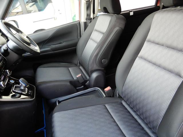 セレナ ｅ－パワー　ハイウェイスターＶ　プロパイロット　電子Ｐ　後席フリップモニター　１０インチナビ　アラウンドビューモニター　ＬＥＤヘッド　両側パワースライド　　フルセグ　ブルートゥース　バックモニター　ＥＴＣ　前後ドラレコ（22枚目）