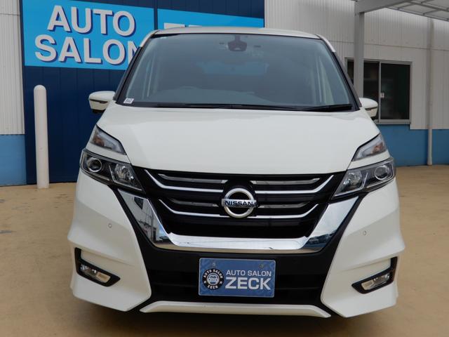 セレナ ハイウェイスター　後席フリップモニター　アラウンドビューモニター　エマージェンシーブレーキ　９インチナビ　フルセグ　ブルートゥース　ドライブレコーダー　ＥＴＣ　クルーズコントロール　両側電動スライド（10枚目）