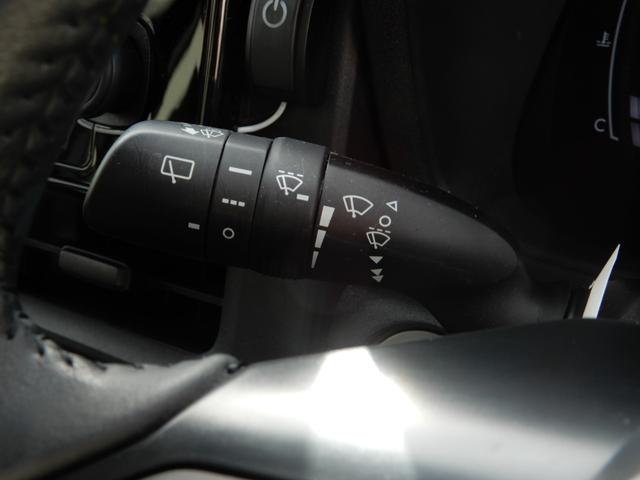 シエンタ ハイブリッドZ 5人乗り 10.5インチナビ フルセグ ブルートゥース バックモニター ハンドルシートヒーター LED ETC セーフティーセンス オートハイビーム OP15インチアルミ(32枚目)