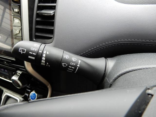 セレナ e-パワー ハイウェイスターV プロパイロット 電子パーキング 後席フリップモニター 10インチナビ アラウンドビューモニター 両側パワースライド レザー調シート LED ETC 前後ドラレコ(29枚目)