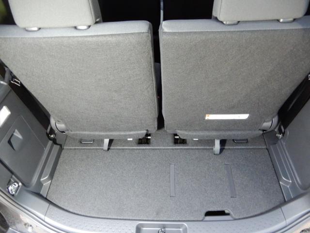 シエンタ ハイブリッドＸ　７人乗り　登録済み未使用車　セーフティーセンス　オートハイビーム　コーナーセンサー　ＬＥＤヘッド　スマートキー　アダプティブクルーズコントロール（46枚目）