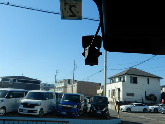 ソリオ ハイブリッドMZ 両側パワースライド 9インチナビ フルセグ ブルートゥース バックモニター シートヒーター LEDヘッド デュアルカメラブレーキ ドライブレコーダー ヘッドアップD(7枚目)