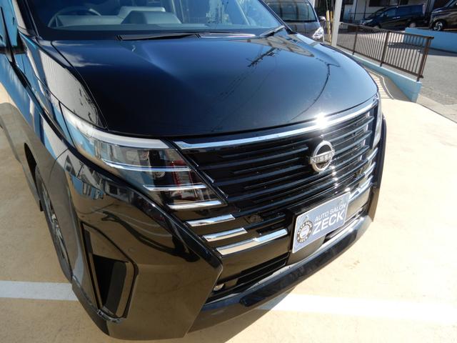 セレナ ハイウェイスターＶ　アラウンドビューモニター　プロパイロット　エマージェンシーブレーキ　両側電動スライド　プッシュスタート　スマートキー　電子パーキング　ＬＥＤヘッドライト（10枚目）