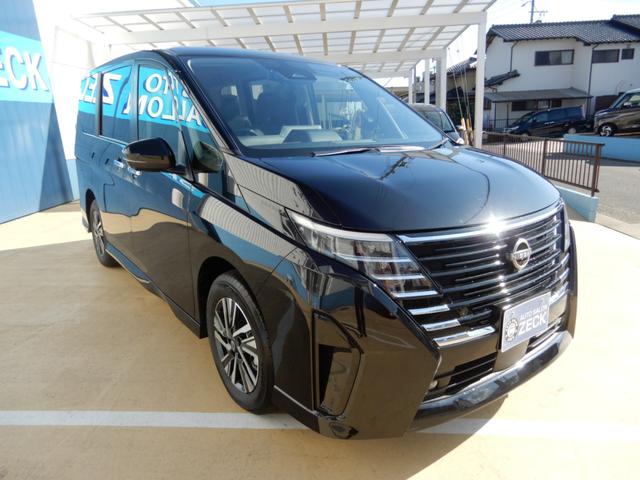 セレナ ハイウェイスターＶ　アラウンドビューモニター　プロパイロット　エマージェンシーブレーキ　両側電動スライド　プッシュスタート　スマートキー　電子パーキング　ＬＥＤヘッドライト（14枚目）