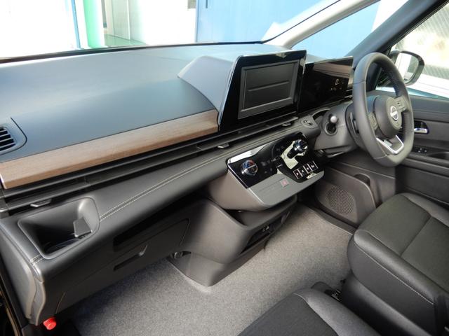 セレナ ハイウェイスターＶ　アラウンドビューモニター　プロパイロット　エマージェンシーブレーキ　両側電動スライド　プッシュスタート　スマートキー　電子パーキング　ＬＥＤヘッドライト（25枚目）