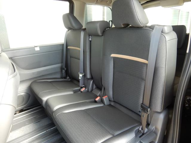 セレナ ハイウェイスターＶ　アラウンドビューモニター　プロパイロット　エマージェンシーブレーキ　両側電動スライド　プッシュスタート　スマートキー　電子パーキング　ＬＥＤヘッドライト（44枚目）