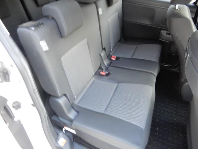 シエンタ ハイブリッドG 7人乗り パノラミックビューモニター フルセグ ブルートゥース 前後ドラレコ LEDヘッド セーフティーセンス オートハイビーム 両側パワースライド ETC(40枚目)