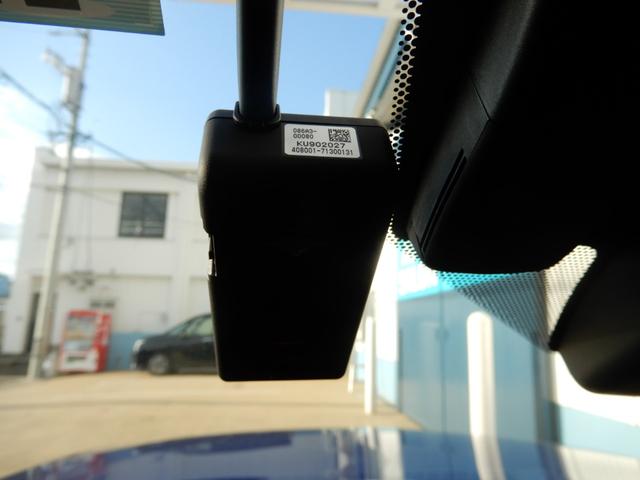 MIRAI G エグゼクティブパッケージ 純正ナビ アラウンドビューモニター フルセグ ブルートゥース 100V電源 セーフティーセンス ドライブレコーダー シートヒーター クーラー プッシュスタート スマートキー ETC 純正アルミホイール(7枚目)