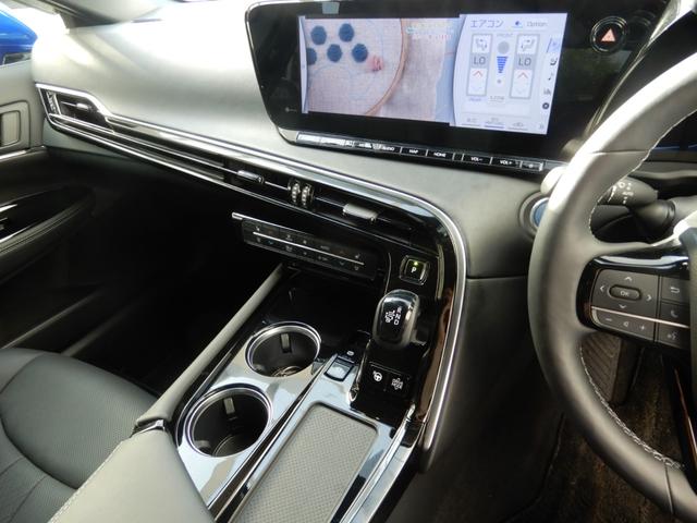 MIRAI G エグゼクティブパッケージ 純正ナビ アラウンドビューモニター フルセグ ブルートゥース 100V電源 セーフティーセンス ドライブレコーダー シートヒーター クーラー プッシュスタート スマートキー ETC 純正アルミホイール(32枚目)