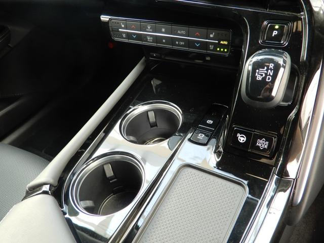 MIRAI G エグゼクティブパッケージ 純正ナビ アラウンドビューモニター フルセグ ブルートゥース 100V電源 セーフティーセンス ドライブレコーダー シートヒーター クーラー プッシュスタート スマートキー ETC 純正アルミホイール(36枚目)