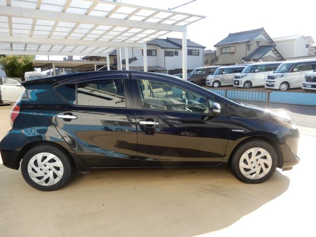 アクア Ｓスタイルブラック　ＳＤナビ　フルセグ　ブルートゥース　バックモニター　ＥＴＣ　ドライブレコーダー　セーフティセンス　プッシュスタート　スマートキー　キーレスエントリー　電動格納ミラー　オートライト（15枚目）