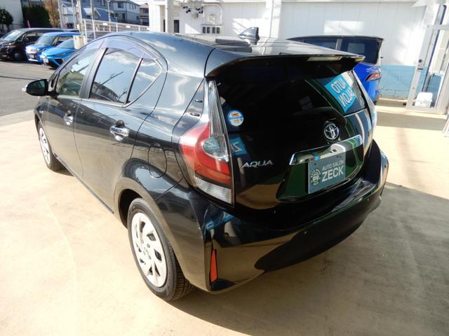 アクア Ｓスタイルブラック　ＳＤナビ　フルセグ　ブルートゥース　バックモニター　ＥＴＣ　ドライブレコーダー　セーフティセンス　プッシュスタート　スマートキー　キーレスエントリー　電動格納ミラー　オートライト（18枚目）