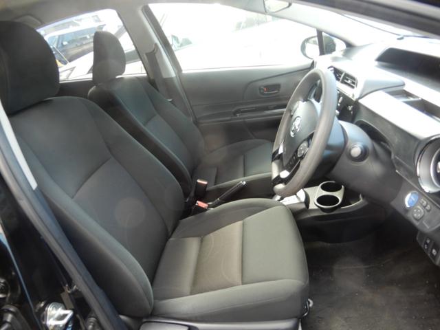 アクア Ｓスタイルブラック　ＳＤナビ　フルセグ　ブルートゥース　バックモニター　ＥＴＣ　ドライブレコーダー　セーフティセンス　プッシュスタート　スマートキー　キーレスエントリー　電動格納ミラー　オートライト（28枚目）