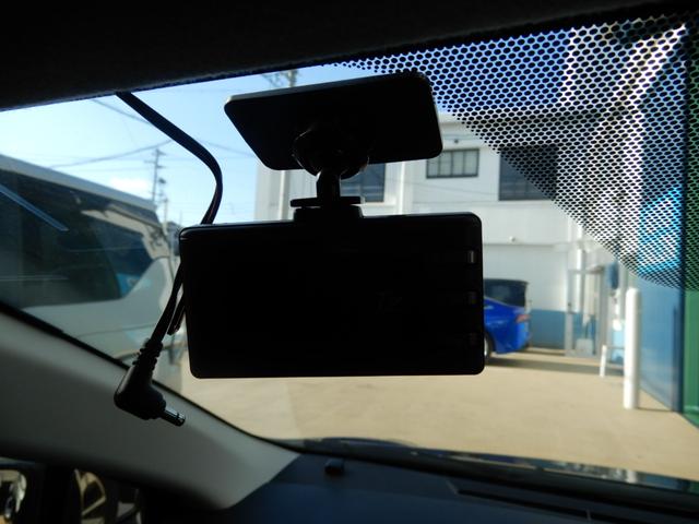 アクア Ｓスタイルブラック　ＳＤナビ　フルセグ　ブルートゥース　バックモニター　ＥＴＣ　ドライブレコーダー　セーフティセンス　プッシュスタート　スマートキー　キーレスエントリー　電動格納ミラー　オートライト（43枚目）