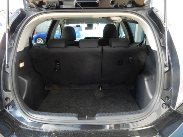 アクア Ｓスタイルブラック　ＳＤナビ　フルセグ　ブルートゥース　バックモニター　ＥＴＣ　ドライブレコーダー　セーフティセンス　プッシュスタート　スマートキー　キーレスエントリー　電動格納ミラー　オートライト（51枚目）