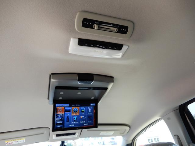 セレナ ハイウェイスター　Ｖセレクション　プロパイロット　電子パーキング　後席フリップモニター　両側パワースライド　９インチＳＤナビ　フルセグ　ブルートゥース　アラウンドビューモニター　エマージェンシーブレーキ（4枚目）