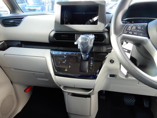 ルークス Ｘ　両側電動スライド　エマージェンシーブレーキ　アラウンドビューモニタ　セーフティーシールド　ＬＥＤヘッドライト　オートライト　プッシュスタート　アイドリングストップ　サーキュレーター　ピクニックテーブル（30枚目）