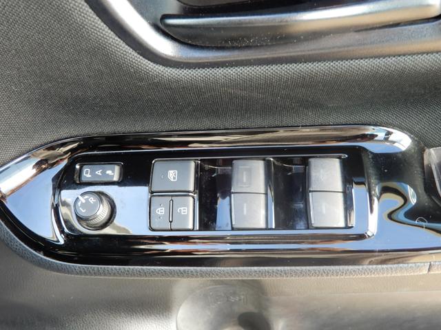 ノア Si 両側電動スライド 後席フリップモニター 9インチ純正ナビ フルセグ ブルートゥース バックモニター セーフティーセンス クリアランスソナー プッシュスタート スマートキー ETC ドライブレコーダー(29枚目)
