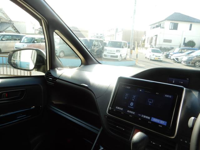 ノア Si 両側電動スライド 後席フリップモニター 9インチ純正ナビ フルセグ ブルートゥース バックモニター セーフティーセンス クリアランスソナー プッシュスタート スマートキー ETC ドライブレコーダー(33枚目)