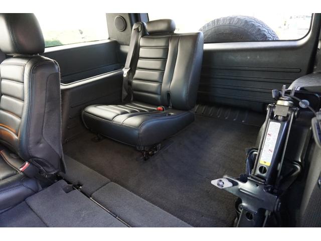 黒革シート SDナビTVフルセグ バックカメラ ETC サンルーフ グリルガード サイドステップ バネサス 4WD(17枚目)