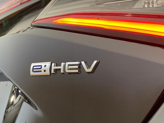 ｅ：ＨＥＶ　フルセグＴＶ、純正ＡＷメモリナビ電動シートシートヒーターＥＴＣドラレコ　サポカーＳ　サイドカーテンエアバック　ワンオーナー車　ＬＥＤライト　バックカメラ　ドライブレコーダー　ＡＢＳ　禁煙　パワーシート(32枚目)