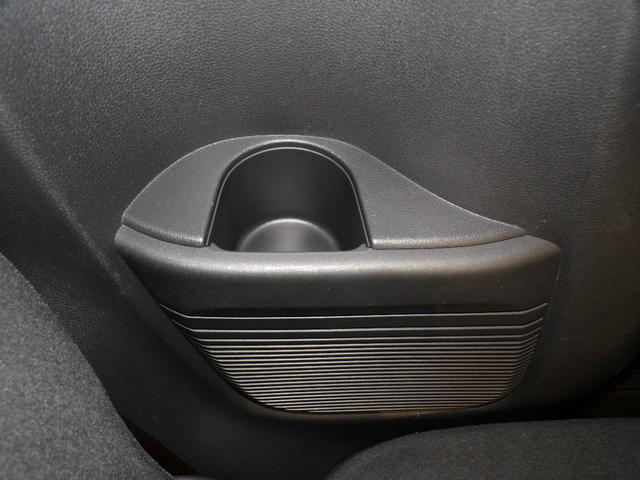 Ｎ－ＢＯＸカスタム Ｇ・Ｌホンダセンシング　Ｂｌｕｅｔｏｏｔｈ接続両側電動スライドドアＥＴＣインターナビフルセグＴＶ純正アルミホイールスマートキー　地デジＴＶ　禁煙　整備記録簿　助手席エアバッグ　キーレス　アイドリングＳＴ　スマ－トキ－　ＤＶＤ（33枚目）