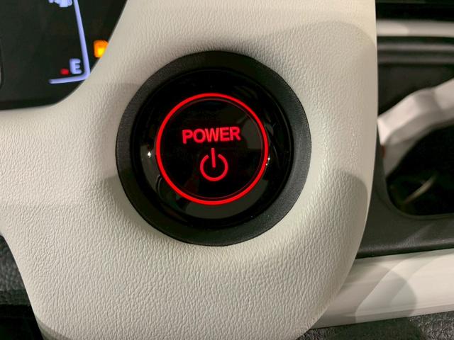 フィット e:HEVホーム ホンダセンシング メモリナビ ETC 前後誤発進抑制機能 クリソナ 助手席エアバッグ 運転席エアバッグ アイドリングストップ 禁煙 LEDライト バックカメラ ABS サイドエアバッグ スマートキー(16枚目)
