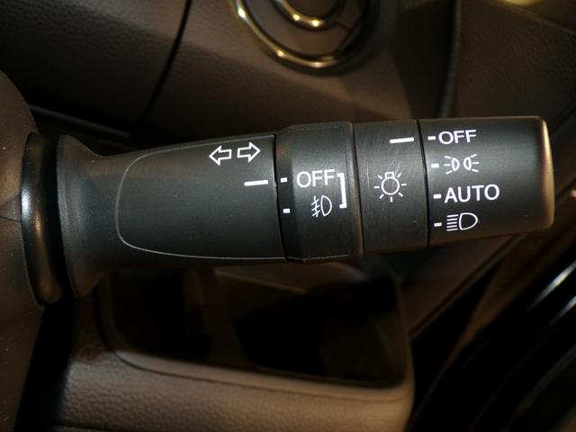 Ｎ－ＢＯＸカスタム Ｇ・Ｌホンダセンシング　Ｂｌｕｅｔｏｏｔｈ接続片側電動スライドドアドラレコＥＴＣワンセグＴＶ社外ナビ純正アルミホイール　スマートキー　禁煙　整備記録簿　助手席エアバッグ　１セグＴＶ　キーレス　アイドリングＳＴ　スマ－トキ－（17枚目）