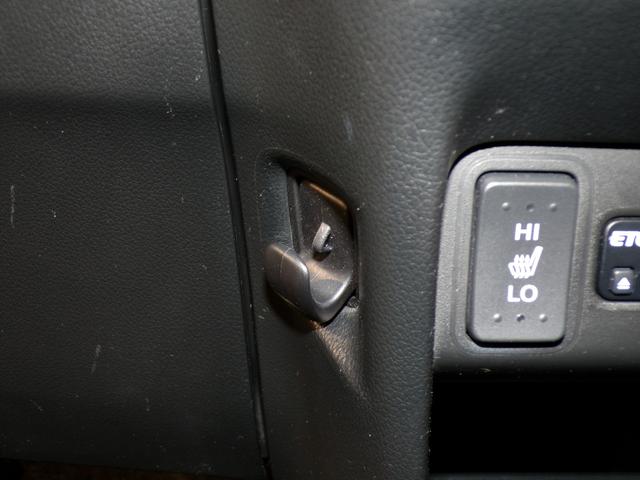 Ｎ－ＢＯＸカスタム ＧＳＳパッケージ　Ｂｌｕｅｔｏｏｔｈ接続シートヒーター片側電動スライドドアＥＴＣインターナビフルセグＴＶ純正アルミホイールスマートキー　禁煙　ＴＶナビ　スマ－トキ－　Ｂカメ　ＥＴＣ付き　エアコン　ＥＳＣ　Ａ－ＳＴＯＰ（20枚目）