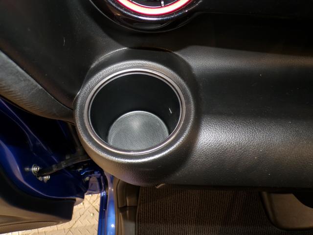 Ｎ－ＢＯＸカスタム ＧＳＳパッケージ　Ｂｌｕｅｔｏｏｔｈ接続シートヒーター片側電動スライドドアＥＴＣインターナビフルセグＴＶ純正アルミホイールスマートキー　禁煙　ＴＶナビ　スマ－トキ－　Ｂカメ　ＥＴＣ付き　エアコン　ＥＳＣ　Ａ－ＳＴＯＰ（27枚目）