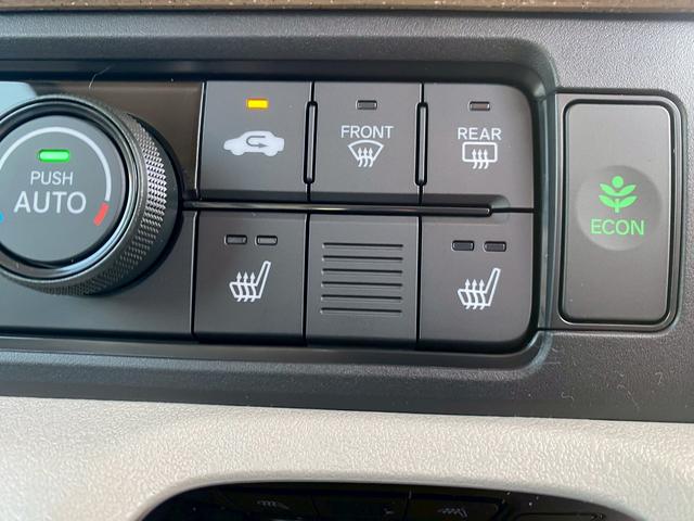 N-BOX ファッションスタイル 電動スライドドア シートヒーター 届け出済み未使用車 禁煙 ソナー 盗難防止装置 スマートキ LEDランプ 両側スライドドア バックモニター サイドカーテンエアバック クルコン パワーステアリング(7枚目)