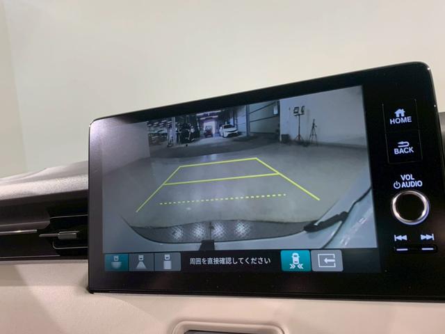 ヴェゼル ｅ：ＨＥＶＰＬａＹ　パノラマルーフ　ドラレコ　シートヒーター　衝突被害軽減ブレーキ　カーテンエアバッグ　盗難防止装置　アイドルストップ　Ｐセンサー　ＡＢＳ　ＥＳＣ　フルオートエアコン　リアカメラ　エアバッグ　禁煙　ＥＴＣ（8枚目）