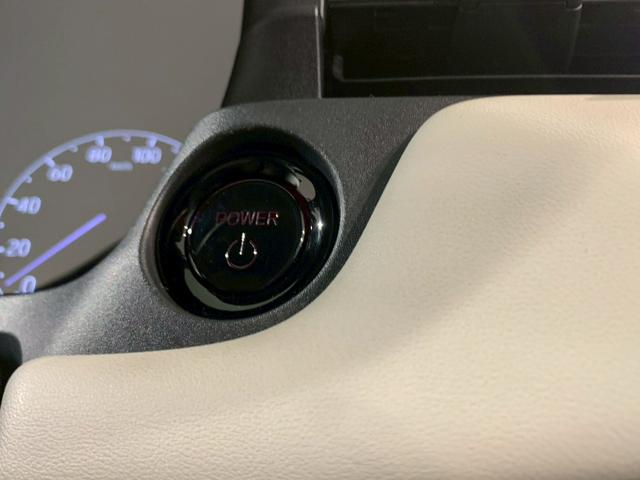 ヴェゼル ｅ：ＨＥＶＰＬａＹ　パノラマルーフ　ドラレコ　シートヒーター　衝突被害軽減ブレーキ　カーテンエアバッグ　盗難防止装置　アイドルストップ　Ｐセンサー　ＡＢＳ　ＥＳＣ　フルオートエアコン　リアカメラ　エアバッグ　禁煙　ＥＴＣ（19枚目）