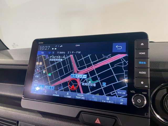 ＬＸＵ−２４２ＮＢｉ搭載車両です。