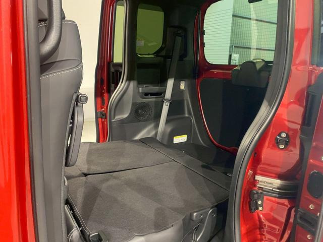 荷物をたっぷり載せて広々ドライビング♪オールシーズン大活躍！