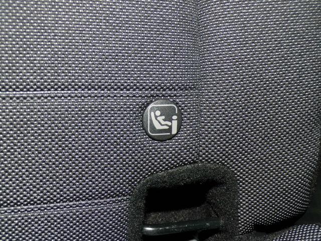 フィット ｅ：ＨＥＶクロスター　Ｂｌｕｅｔｏｏｔｈ接続ドラレコＥＴＣインターナビフルセグＴＶ純正アルミホイールスマートキー　衝突回避システム　禁煙　フルオートエアコン　整備記録簿　ＬＥＤランプ　エアバッグ　サイドエアバック　地デジ（40枚目）