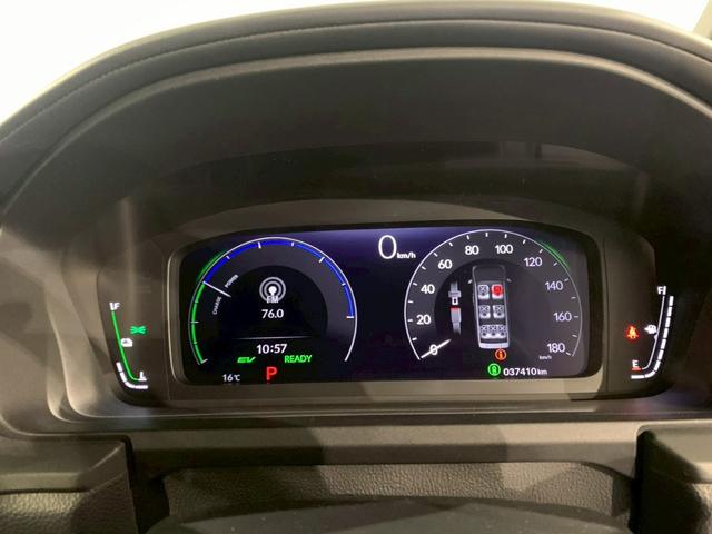 ステップワゴン ｅ：ＨＥＶスパーダプレミアムライン　両側電動スライドドア　ドラレコ　シートヒーター　電動リアゲート　マルチカメラ　Ｐテールゲート　両側自動ドア　Ｆセグ　クリアランスソナ　クルーズＣ　助手席エアバッグ　スマートＫ　シ－トヒ－タ－　ＡＢＳ（15枚目）