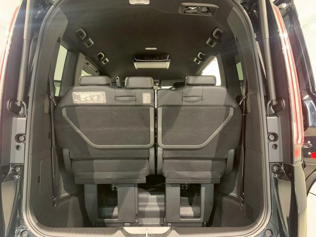 ステップワゴン ｅ：ＨＥＶスパーダプレミアムライン　両側電動スライドドア　ドラレコ　シートヒーター　電動リアゲート　マルチカメラ　Ｐテールゲート　両側自動ドア　Ｆセグ　クリアランスソナ　クルーズＣ　助手席エアバッグ　スマートＫ　シ－トヒ－タ－　ＡＢＳ（29枚目）