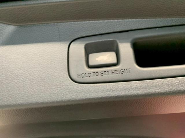 ステップワゴン ｅ：ＨＥＶスパーダプレミアムライン　両側電動スライドドア　ドラレコ　シートヒーター　電動リアゲート　マルチカメラ　Ｐテールゲート　両側自動ドア　Ｆセグ　クリアランスソナ　クルーズＣ　助手席エアバッグ　スマートＫ　シ－トヒ－タ－　ＡＢＳ（32枚目）