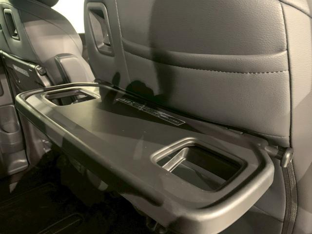 ステップワゴン ｅ：ＨＥＶスパーダプレミアムライン　両側電動スライドドア　ドラレコ　シートヒーター　電動リアゲート　マルチカメラ　Ｐテールゲート　両側自動ドア　Ｆセグ　クリアランスソナ　クルーズＣ　助手席エアバッグ　スマートＫ　シ－トヒ－タ－　ＡＢＳ（37枚目）