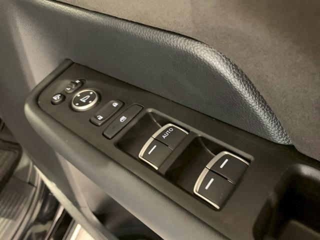 ステップワゴン ｅ：ＨＥＶスパーダプレミアムライン　両側電動スライドドア　ドラレコ　シートヒーター　電動リアゲート　マルチカメラ　Ｐテールゲート　両側自動ドア　Ｆセグ　クリアランスソナ　クルーズＣ　助手席エアバッグ　スマートＫ　シ－トヒ－タ－　ＡＢＳ（42枚目）