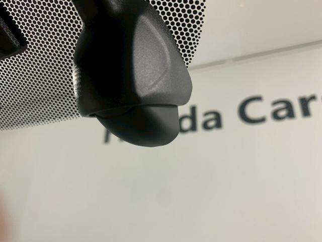 フリードハイブリッド ハイブリッド・Ｇホンダセンシング　両側電動スライドドア　シートヒーター　メモリナビ　軽減ブレーキ　キーフリーシステム　ＤＶＤ再生可能　サイドカーテンエアバック　ＥＣＯＮ　後カメラ　Ａクルーズ　地デジフルセグＴＶ　ＬＥＤヘッドランプ（12枚目）