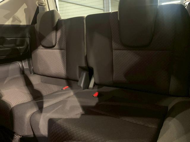 フリードハイブリッド ハイブリッド・Ｇホンダセンシング　両側電動スライドドア　シートヒーター　メモリナビ　軽減ブレーキ　キーフリーシステム　ＤＶＤ再生可能　サイドカーテンエアバック　ＥＣＯＮ　後カメラ　Ａクルーズ　地デジフルセグＴＶ　ＬＥＤヘッドランプ（26枚目）