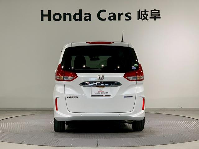 フリードハイブリッド ハイブリッド・Ｇホンダセンシング　両側電動スライドドア　シートヒーター　メモリナビ　軽減ブレーキ　キーフリーシステム　ＤＶＤ再生可能　サイドカーテンエアバック　ＥＣＯＮ　後カメラ　Ａクルーズ　地デジフルセグＴＶ　ＬＥＤヘッドランプ（32枚目）
