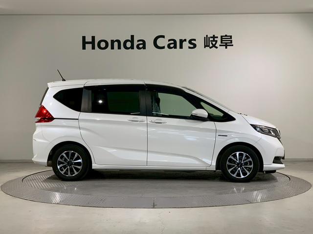 フリードハイブリッド ハイブリッド・Ｇホンダセンシング　両側電動スライドドア　シートヒーター　メモリナビ　軽減ブレーキ　キーフリーシステム　ＤＶＤ再生可能　サイドカーテンエアバック　ＥＣＯＮ　後カメラ　Ａクルーズ　地デジフルセグＴＶ　ＬＥＤヘッドランプ（33枚目）