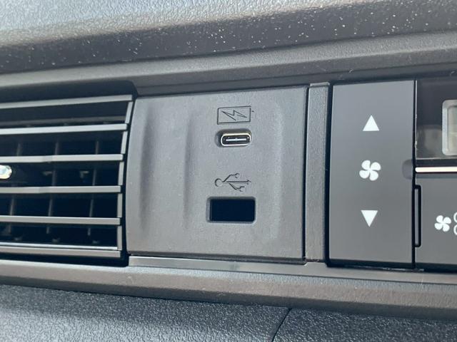 Ｎ－ＢＯＸカスタム ターボ　両側電動スライドドア　シートヒーター　ＡＷ　イモビライザー　衝突被害軽減　禁煙　キーフリー　Ｐセンサー　ＥＳＣ　パワステ　両席エアバック　サイドエアバッグ　ターボ車　スマキー　Ｂカメ　パワーウィンドウ（5枚目）